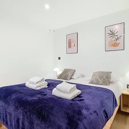 Apartment Feel Good Argenteuil, Duplex Et Lit 160x200